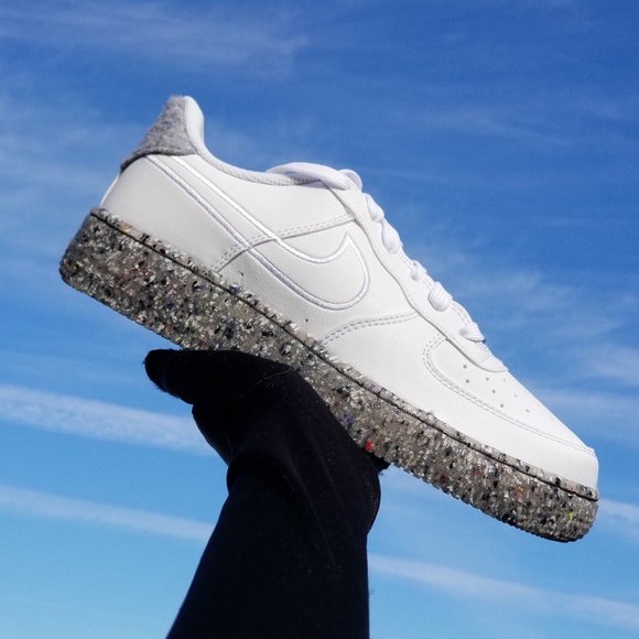 Nike Air Force 1 White - Picture 1 of 4